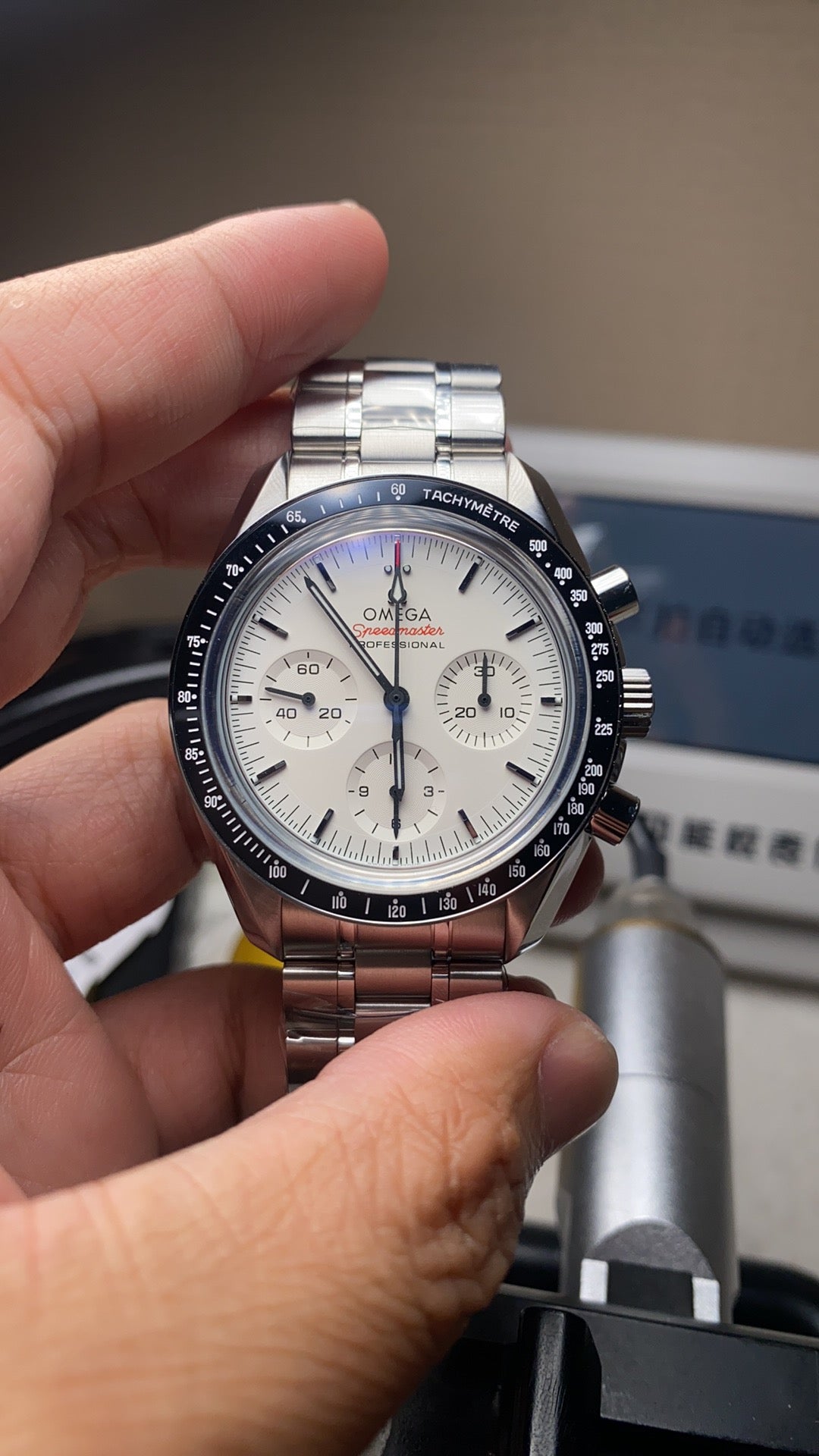 TW 42mm speedmaster