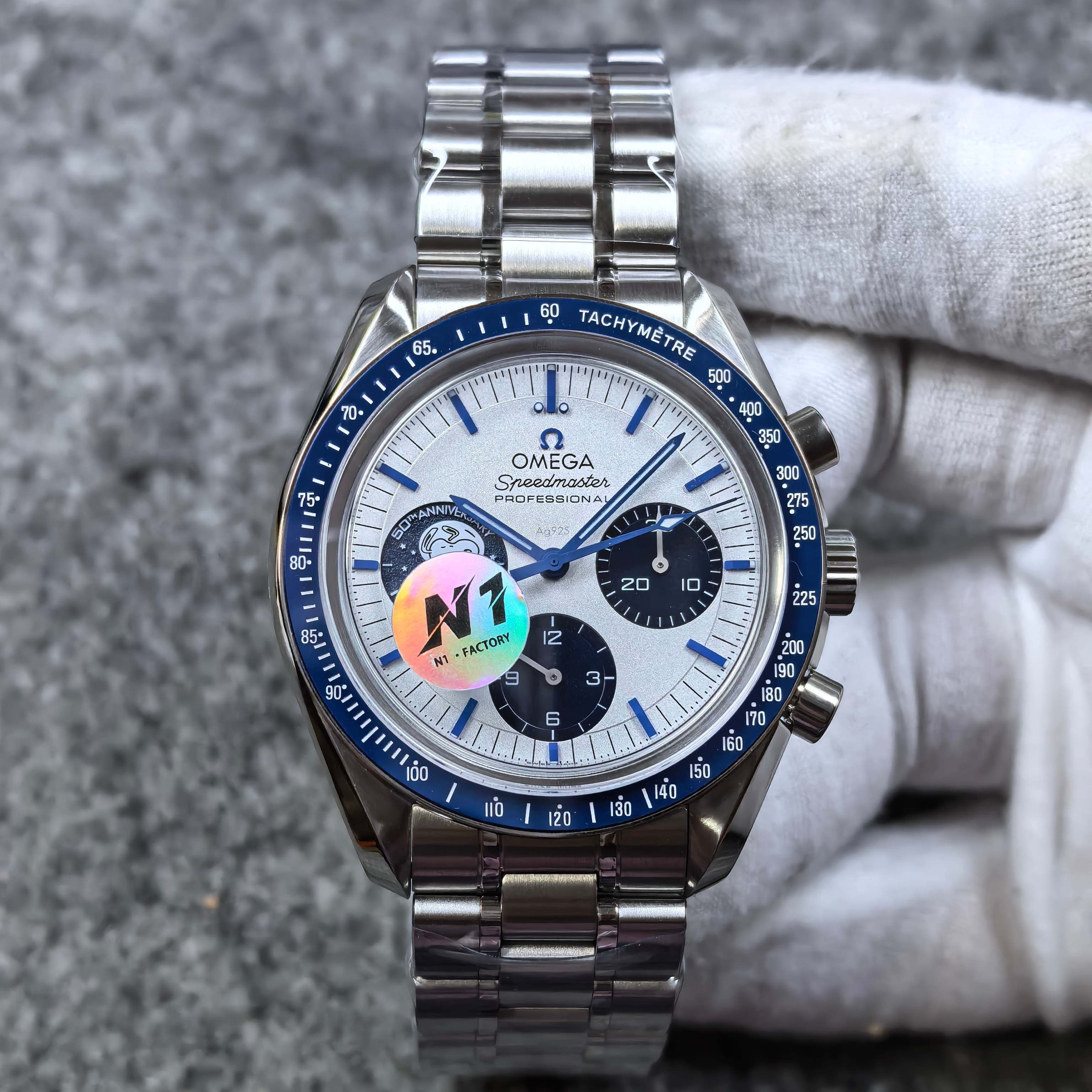 N1 factory Snoopy speedmaster