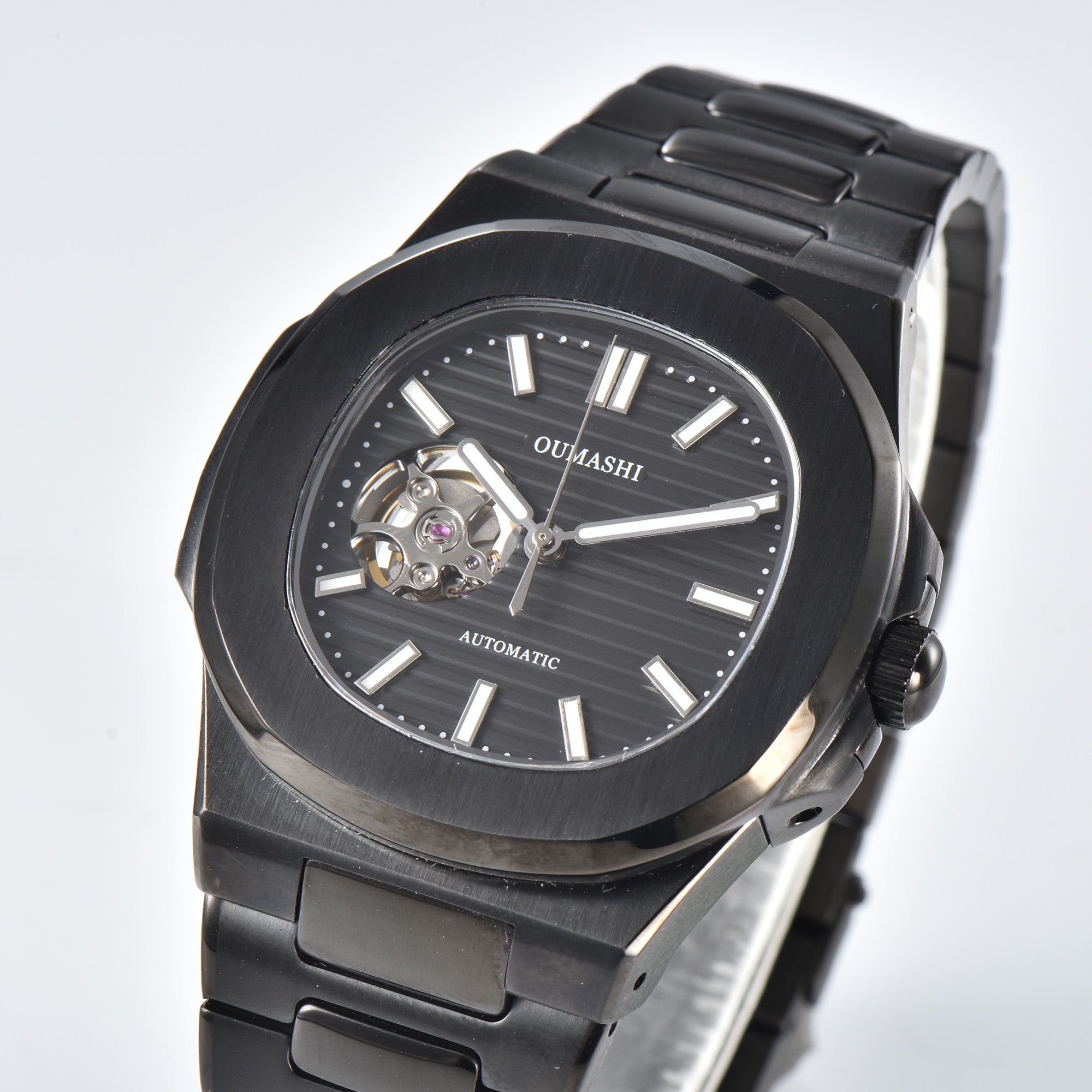Nautilus Black NH38