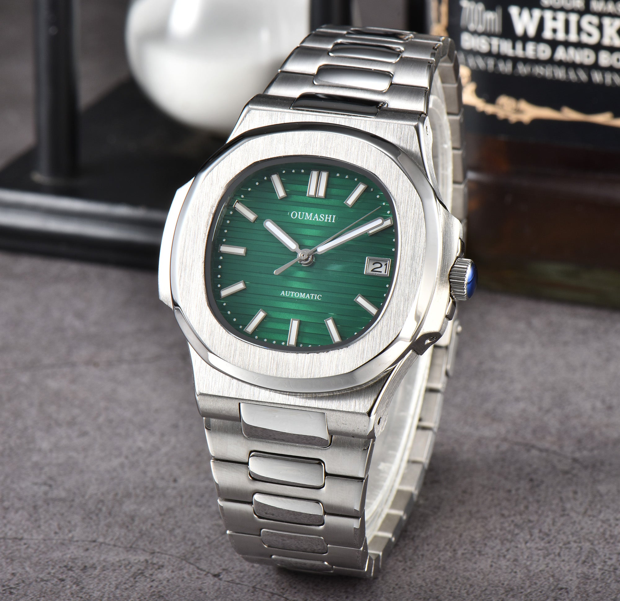 Nautilus Green
