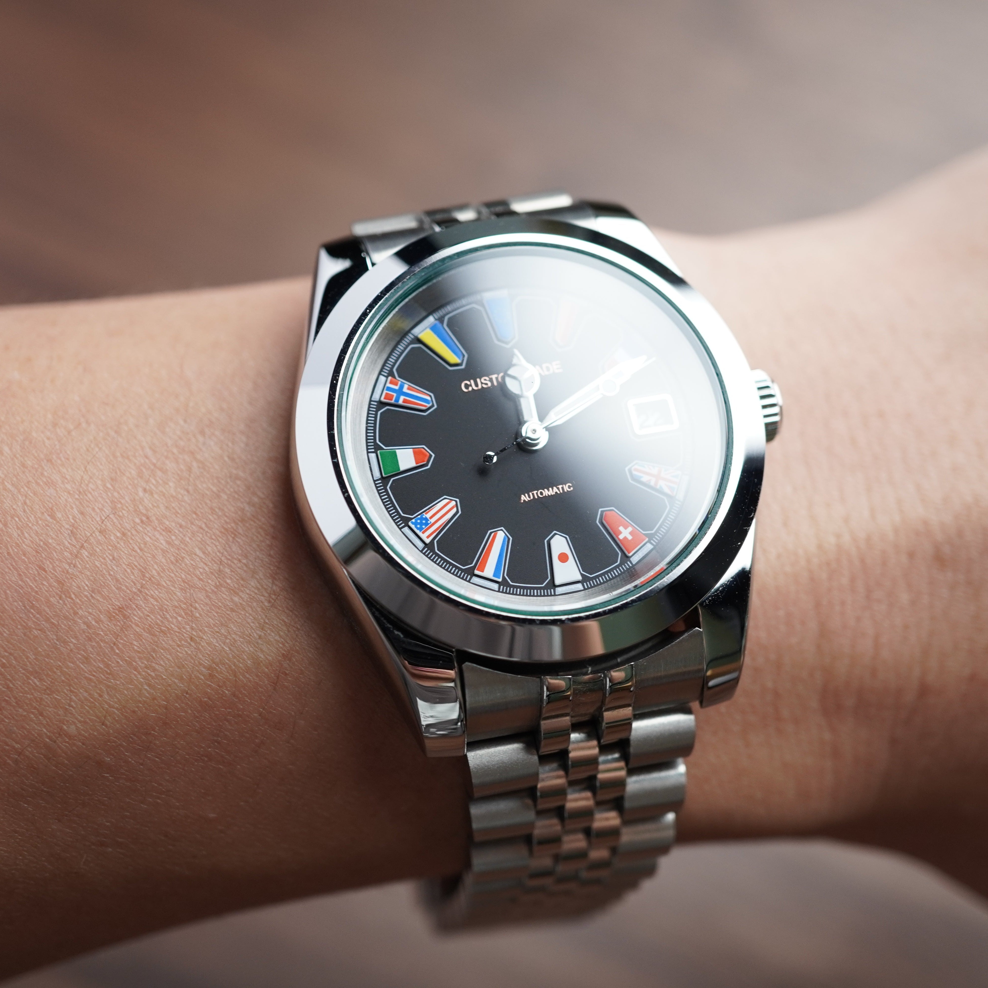 Custom Air-King NH35 National Flag Dial: The Ultimate Bespoke Timepiece