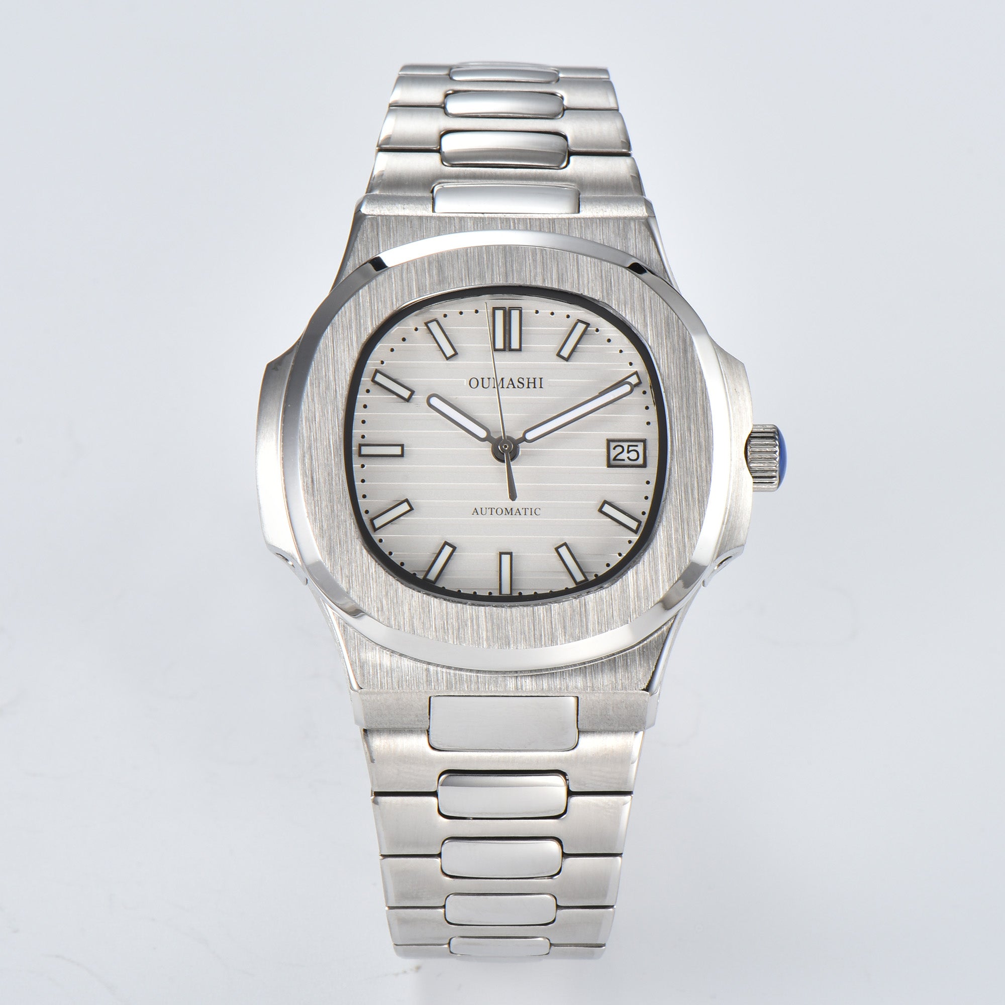 Nautilus White