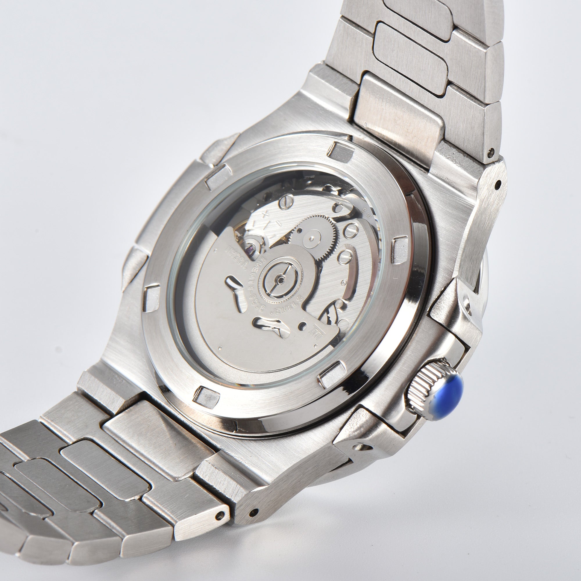 Nautilus Grey NH38