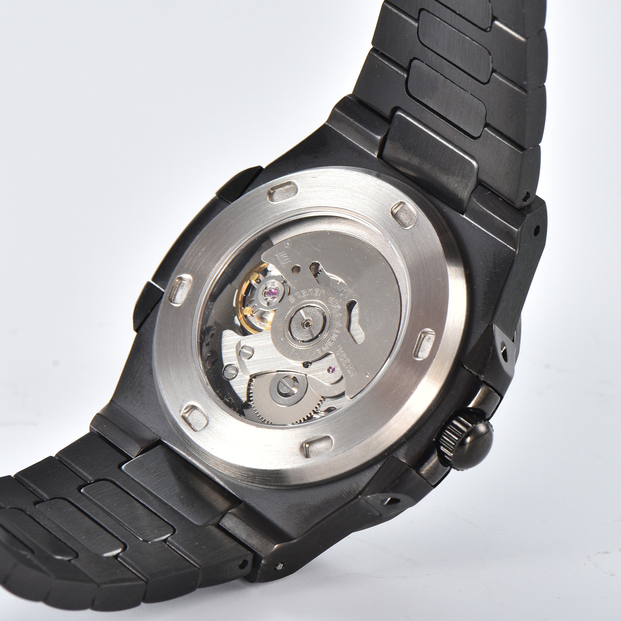 Nautilus Black NH38