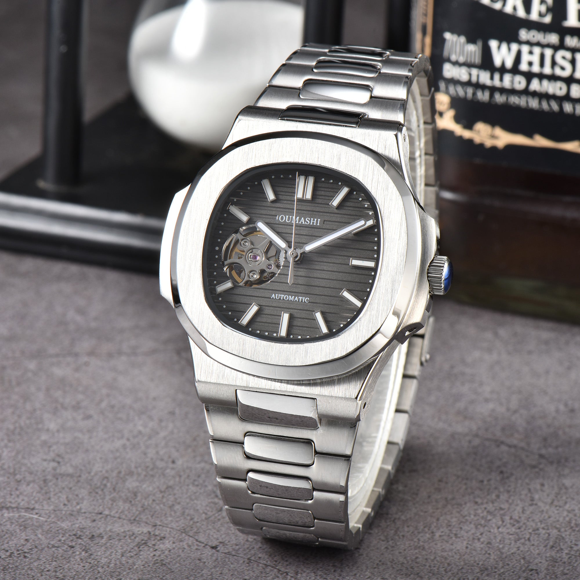 Nautilus Grey NH38