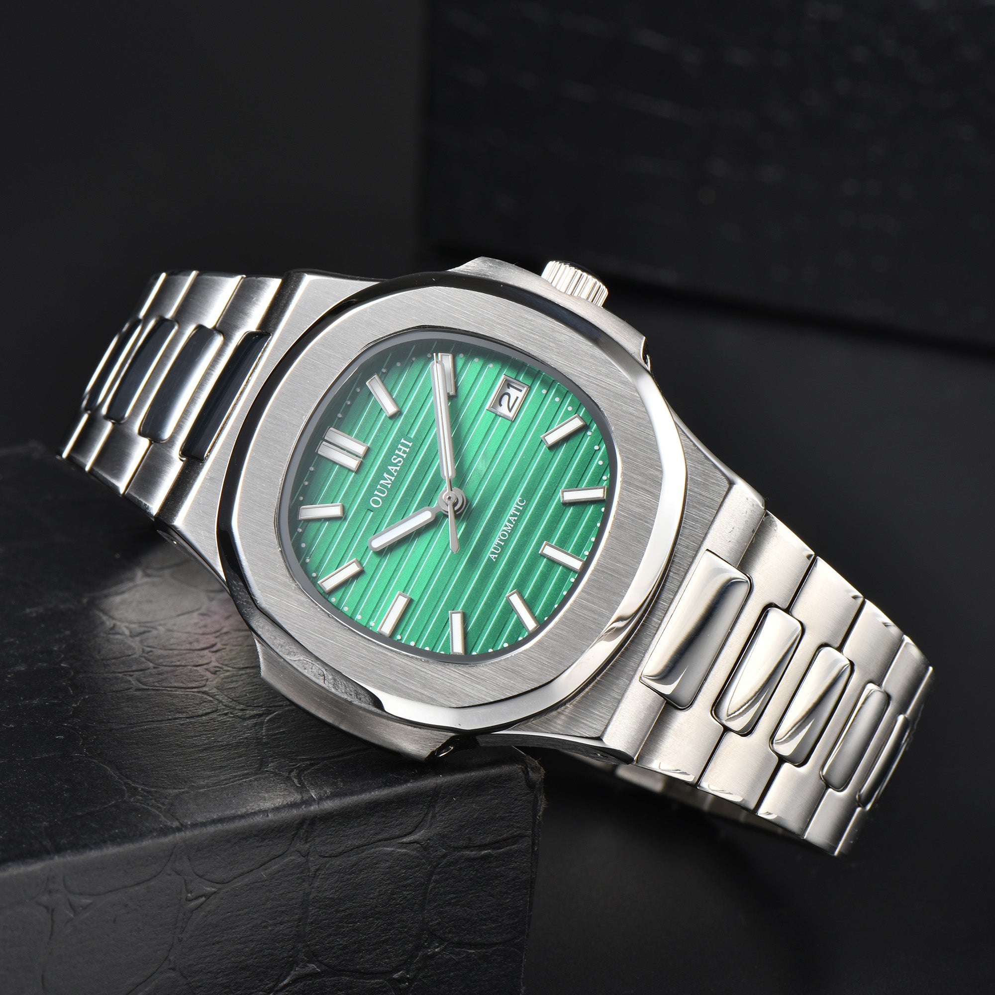 Nautilus Green