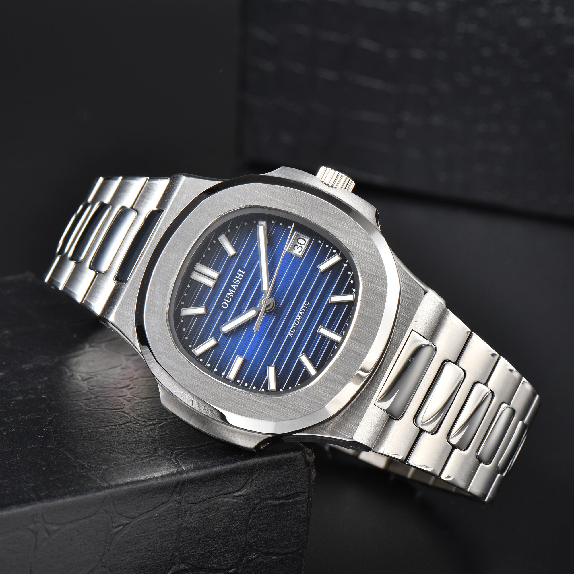 Nautilus Gradient Blue