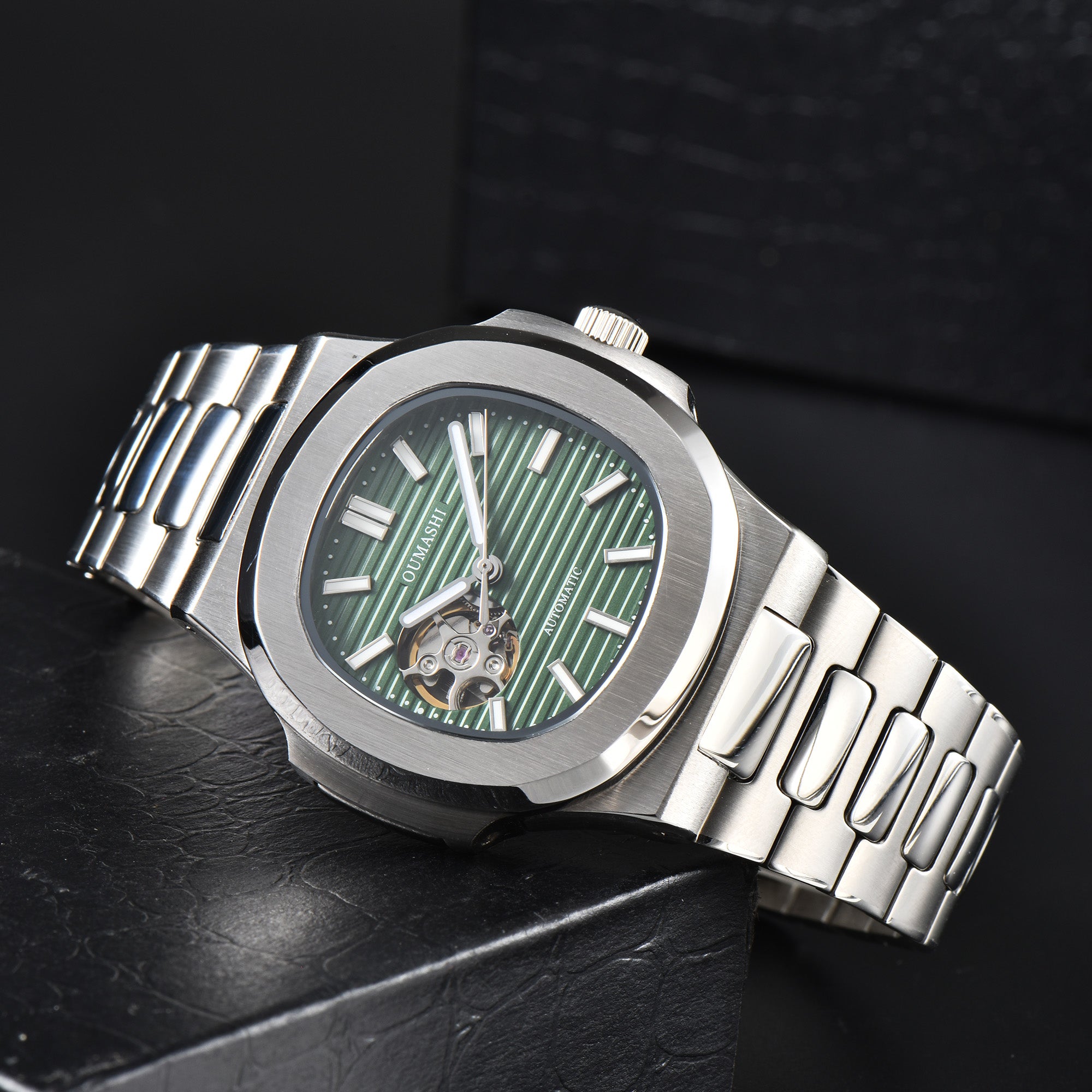 Nautilus Green NH38