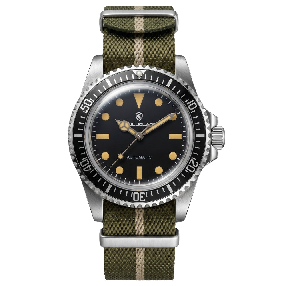 BLACK ACRYLIC VINTAGE DIVER